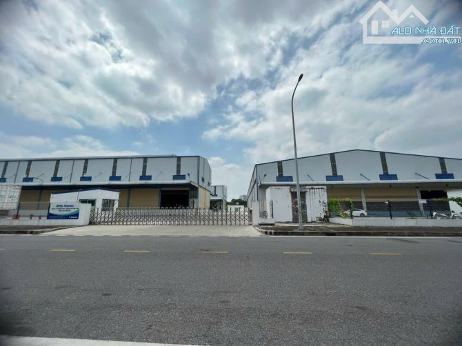Cho thuê kho KCN Đài Tư, Long Biên, HN. DT 7500m2, cao 12m có PCCC tự động. Giá 110k/m/th - 6