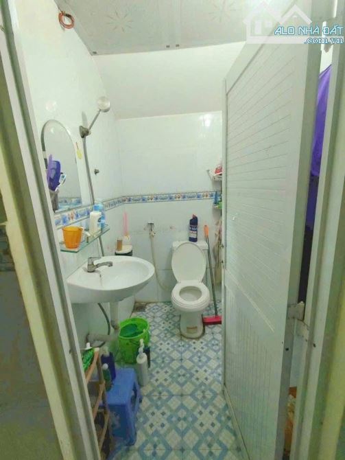 Bán nhà trệt lầu đường Lâm Văn Phận - KDC 586, P. Hưng Phú, TP Cần Thơ. Giá 2.65 tỷ - 6