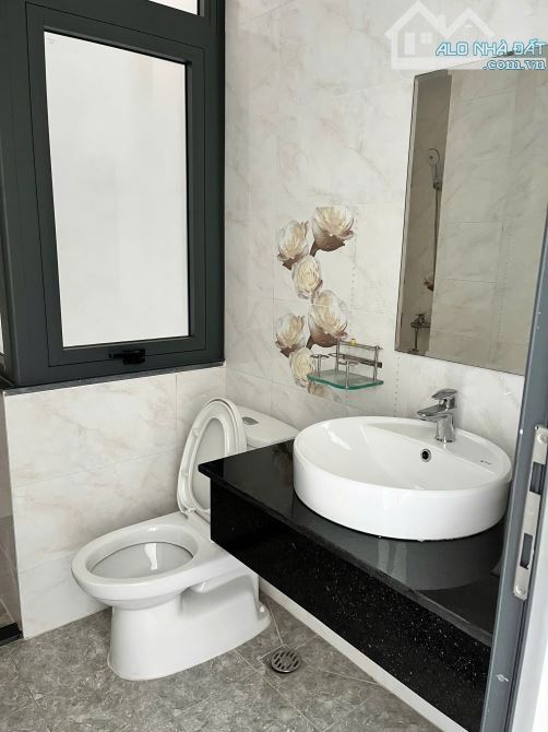 Bán nhà ngay KDC An Phú An Khánh, Quận 2. Giá chỉ 15,5 tỷ, 4m x 16,5m, 4 tầng, sân ô tô - 6