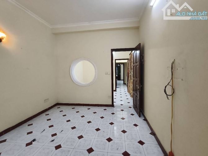Bán nhà phân lô ô tô vào nhà phố Vương thừa Vũ thanh xuân 60m2. Giá 15.2 tỷ - 5