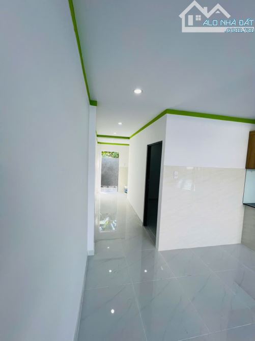 Bán nhà trả góp qua ngân hàng lãi suất thấp sổ riêng thổ cư 100% Đối diện chợ Tân Bình - 6