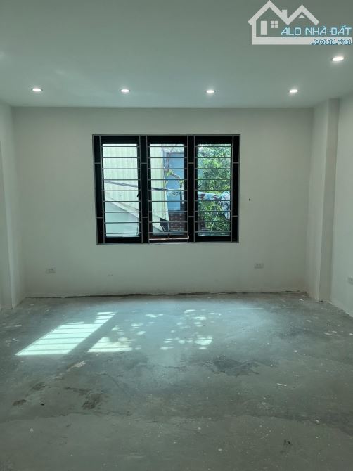 100m² đất Vĩnh Ninh, Thanh Trì – ngõ ô tô – xây sẵn 50m² x 4.5 tầng – giá 5,5 tỷ - 6