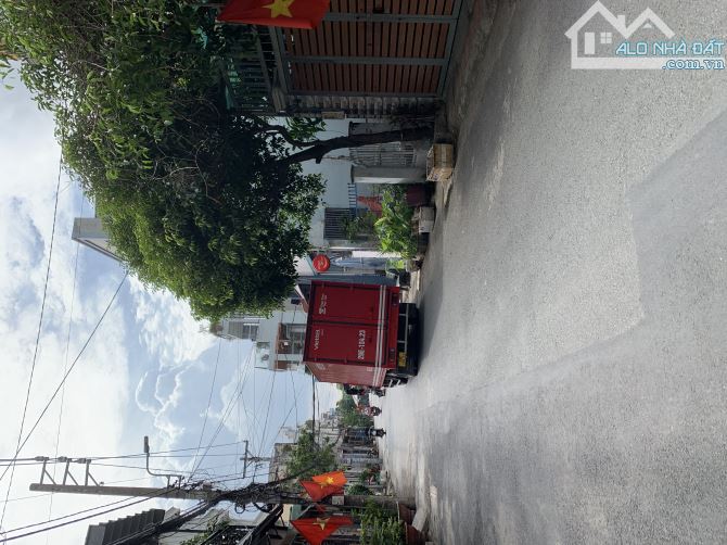 Bán nhà NGUYỄN THỊ BÚP, p.TCH. Q12_ 4x17m_ 4TẦNG_ ở ngay_ Hẻm XE HƠI6m_ 5ty930 - 6