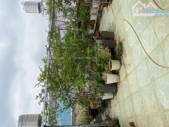 QUẬN 7 - BIỆT THỰ 3 TẦNG - 323M2 NGANG 10M - SÂN ĐỂ 8 Ô TÔ - NGAY NGUYỄN THỊ THẬP - 1X TỈ - 6