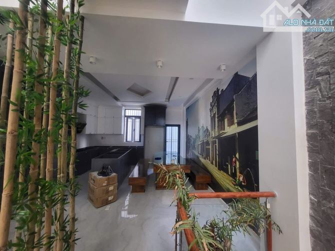 💥 BÁN NHÀ ĐẸP – KĐT PHƯỚC LONG A – ĐỐI DIỆN CÔNG VIÊN💥 👉Diện tích đất: 100m² (ngang 5m) - 7