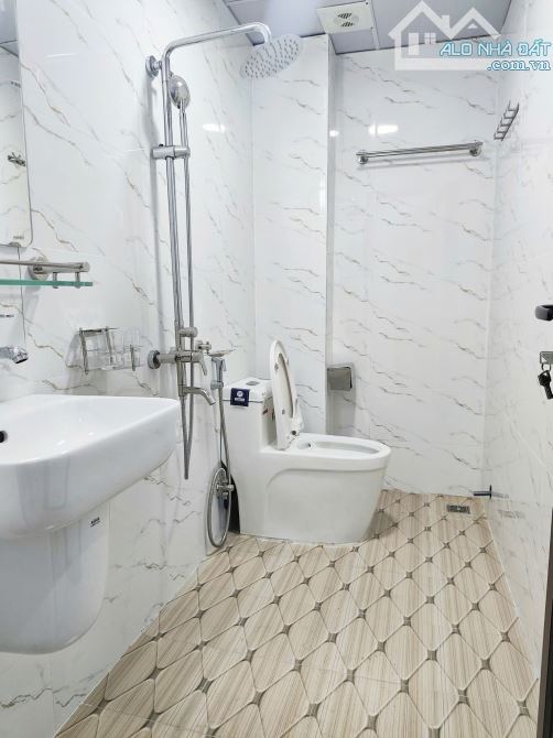 Bán nhà Lạch Tray,  Hàng Kênh, Lê Chân . 2,6 tỷ , 3 tầng , 34m. - 7