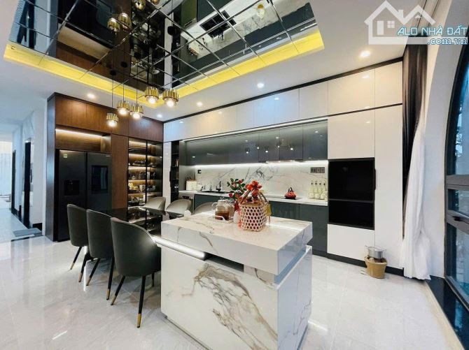CẦN BÁN NHÀ 4 TẦNG 2 MẶT TIỀN ĐƯỜNG BÌNH HÀ – VIEW HỒ SINH THÁI - 7