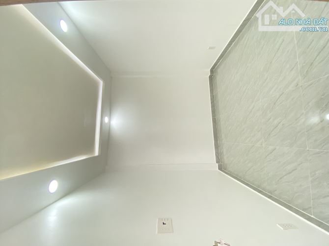 Nhà dân trí cao, Âu Dương Lân Q.8, dt 30m2 3pn shr giá 5.4tỷ tl. - 7