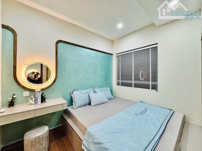 Nhà đẹp 3PN - 46m2 x 3 tầng + sân 15m2 - Hẻm thông thoáng Huỳnh Văn Bánh - Trần Huy Liệu - 7