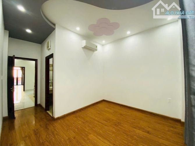 Cho thuê nhà nguyên căn khu  P. Thống Nhất - Diện tích: 4m x 18m   - Nhà 1 trệt 2 lầu, - 7
