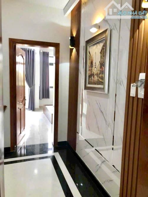 Cần bán nhà phố cao cấp khu Omely Đào Tông Nguyên, NB, Dt 6x14m. Giá 8,4 tỷ - 7