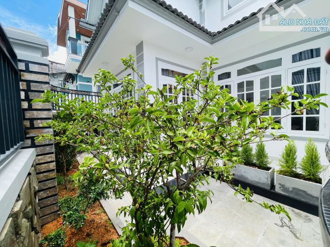 Đà Lạt - Villa - Nguyễn Siêu - 196m2 ( tt 210mv ) - 10,9 tỷ - 7
