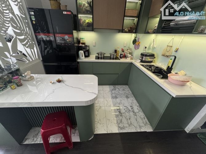 KHU TÔ HIỆU - 5 TẦNG - LÝ THÁNH TÔNG -HIỆP TÂN- TÂN PHÚ- DT: 3.5M*18M (63M2) – 8 TỶ 7 - 7