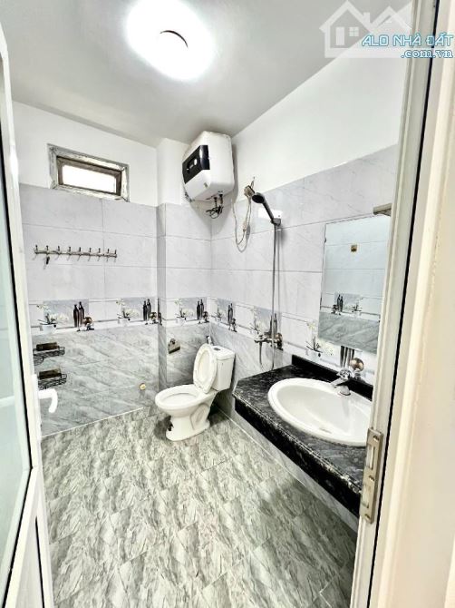 🆘🆘🆘 LÊN KỆ 1 EM SIÊU PHẨM VĨNH HƯNG - 2 MẶT THOÁNG - DIỆN TÍCH RỘNG - SỔ ĐỎ HOA HẬU - G - 7