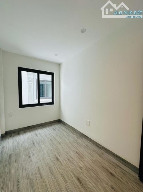 Cự Khối, Long Biên - 30m2 - 4.2 tỷ - ô tô cửa - 7