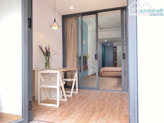 CĂN HỘ TÁCH BẾP FULL NỘI THẤT CỰC RỘNG 40M2 NGAY QUẬN 3 - 7