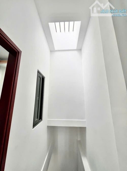 Hẻm xe máy Huỳnh Thiện Lộc-Tân Phú-18m2-ngang 3m-3 tầng-2pn-giá 2,5 tỷ - 8