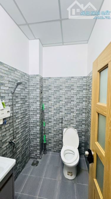 🔥CHỈ HƠN 3TỶ - Nhà mới đẹp căn góc – DTCN 35m²(5x7m) - Xe hơi tới nhà - Gần chợ Tân Hương - 8