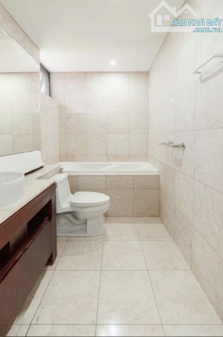 CHO THUÊ BIỆT THỰ OCEAN TRƯỜNG SA - 750 M² - 3 PN - GIÁ 90 triệu - 8