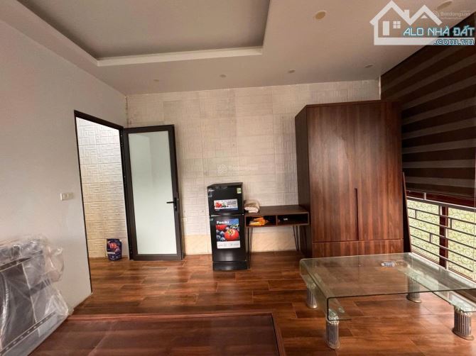 Phòng trọ khu hồ Linh Đàm-Hoàng Mai giá từ 3tr-4,2tr,Sạch sẽ,an ninh, tiện lợi, giá hợp lý