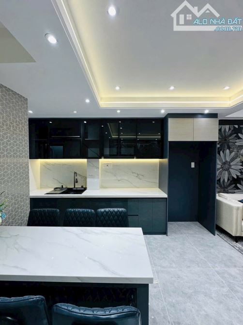 4❌8m, BÁN NHÀ 5 TẦNG, XÂY MỚI, 1 SẸC SÁT MT LÊ VĂN THỌ, P8 GÒ VẤP, 5 TỶ xíu - 6