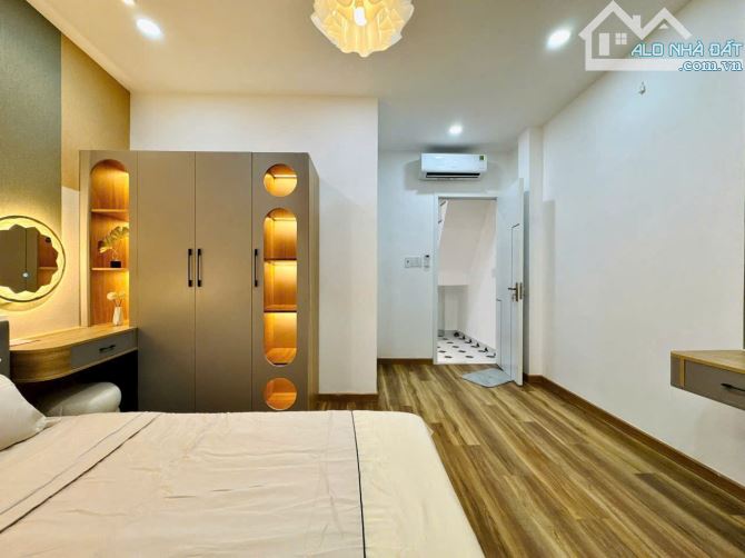 Bán Nhà Hẻm Lê Quang Định Gần Chợ Bà Chiểu - 8