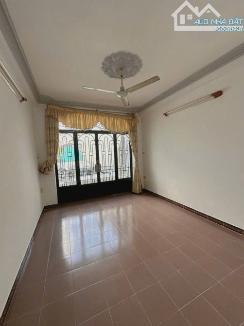 Bán Nhà Mặt Tiền Đất Thánh – P.6, Tân Bình, 5.9Tỷ, 38m2(3,5x11), 3Tầng - 8