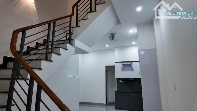 BÁN NHÀ 3 TẦNG MẶT TIỀN TRẦN PHÚ – Ở SANG, KINH DOANH ĐỈNH, 6.8Tỷ - 8