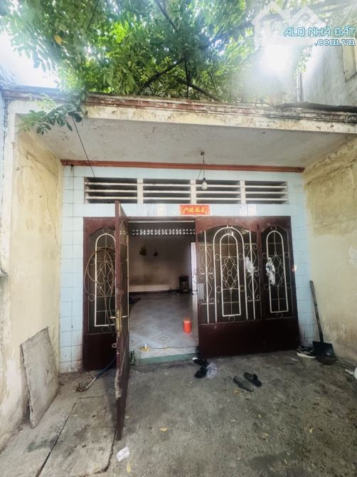 Nhà HXH Bùi Quang Là 81.6m² ngang 4m, xe hơi ngủ trong nhà  – Gò Vấp – 7.5 Tỷ - 8