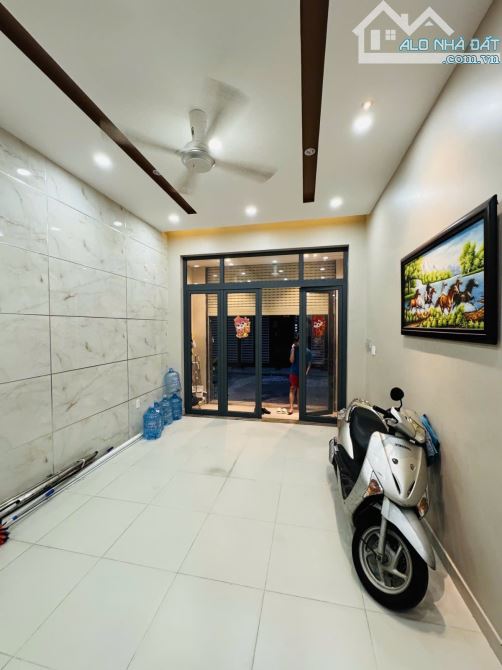 💥 Siêu Phẩm Chủ Tự Xây - Hương Lộ 2 Giáp Bốn Xã - 4 Tầng 64m2 - Khu Nhà Cao Tầng Dân Trí - 9
