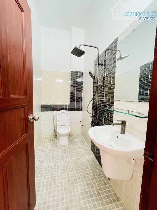 Quới -BÁN NHÀ 1 XẸT HẺM 6m ĐƯỜNG LÊ VĂN QUỚI, 4 TẦNG NHÀ MỚI Ở NGAY. - 9