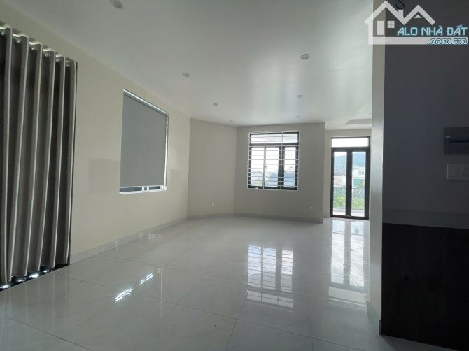 Cho thuê Biệt thự 2 mặt tiền KĐT An Bình Tân có thang máy giá thuê 32tr/tháng - 9