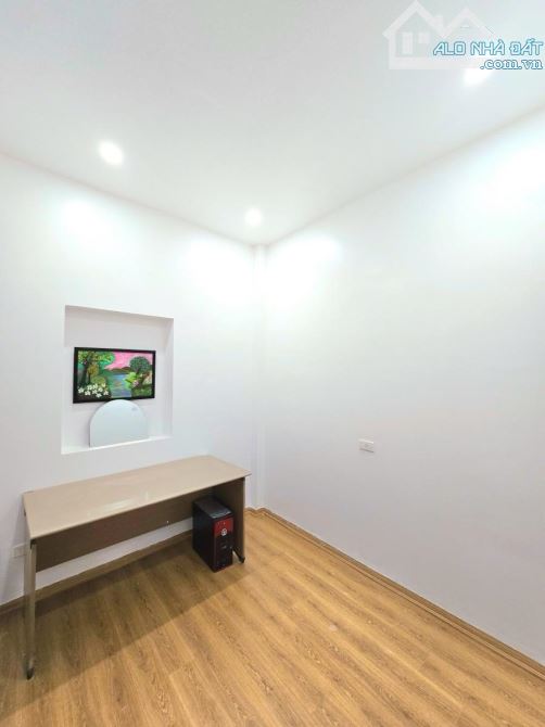 BÁN NHÀ LÁNG HẠ - 41M² – 6 TẦNG 7 NGỦ -THANG MÁY – ĐỐNG ĐA – FULL NỘI THẤT -13.5 TỶ - 9
