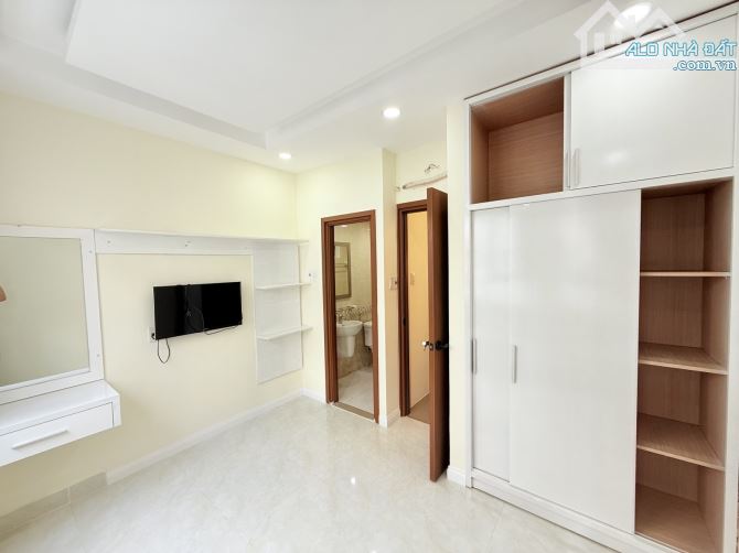 Nhà mới đẹp Sư Vạn Hạnh, Quận 5, 2 lầu, 2 phòng ngủ, 3 vệ sinh, chỉ 3.38 tỷ - 9