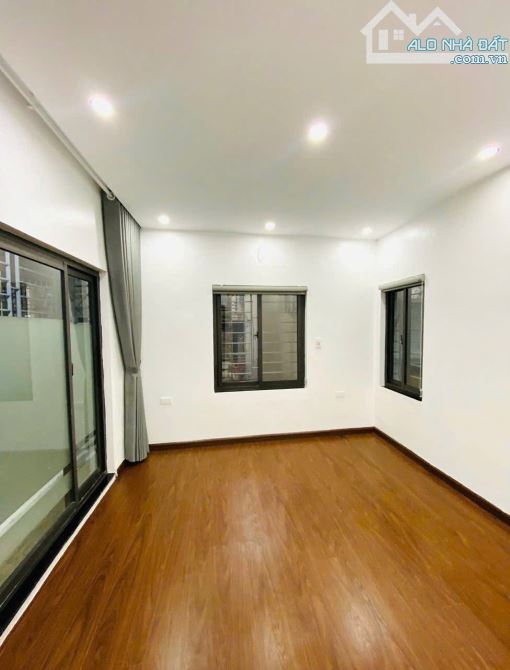 Bán nhà nhỏ xinh gần phố đường Láng, Đống Đa, 4 tầng sổ vuông nét - 9