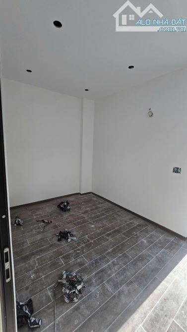 BÁN NHÀ NGUYỄN TRÃI, NGÕ THẲNG, 36M2, 1 TỶ 850 TRIỆU - 9