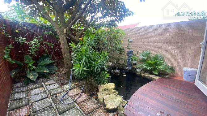 Cần Giuộc Biệt thự mini SHR  biệt lập view đẹp mặt tiền đường nhựa giá đầu tư. - 9