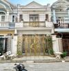 Cho thuê nhà 1 lầu có trang bị nội thất trong KDC Quân Báo - gần chợ bà bộ