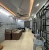 Mặt phố Đồng Cổ, 45m, Lô góc 2 mặt thoáng, Kinh doanh tốt, Vỉa hè rộng, Sổ vuông nở hậu