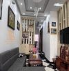 Nhà kiên cố ngay ngã tư Lê Thánh Tông - Lê Thị Hồng Gấm Vị trí : MT Nguyễn Hiền 6,43x14,6