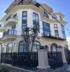 VILLA 2 MẶT TIỀN SANG TRỌNG  TRỊNH HOÀI ĐỨC 300M GIÁ 33 TỶ THƯƠNG LƯỢNG