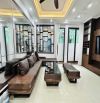 🏡NHÀ ĐẸP-LÕI CẦU GIẤY-GẦN Ô TÔ - GẦN HỒ - NGÕ THÔNG-DÂN XÂY-NỘI THẤT SANG TRỌNG-GIÁ TỐT-D