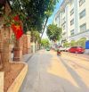 BÁN NHÀ ĐÔNG QUAN - MẶT NGÕ RỘNG - 7 CHỖ ĐỖ CỬA - VÀI BƯỚC CHÂN RA PHỐ.