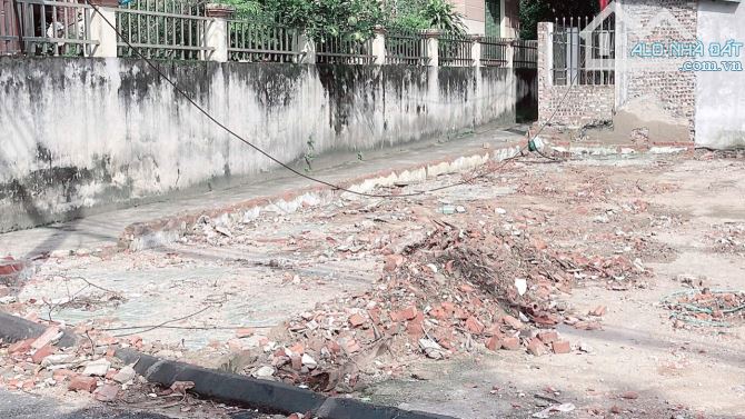 🌟 LÔ GÓC VÕNG LA 2 – 96.2m² FULL THỔ CƯ – 2 MẶT THOÁNG HIẾM CÓ 🌟  📍 Vị trí vàng: Cách C