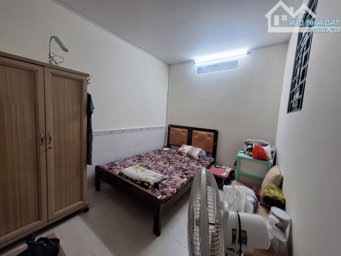 Bán nhà MT  Hiệp Phú 14,5ty—2 mặt thoáng, sổ vuông vức DT 102m² (4x26), nhà mới vào ở ngay