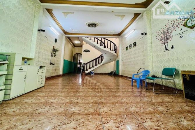 Bán nhà đường Nguyễn Hồng Đào, Tân Bình, 91 m² (4m x 22m), kinh doanh - Giá 9.5 tỷ TL