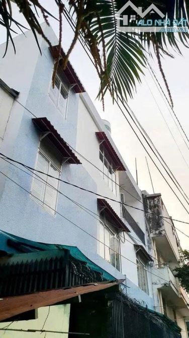 BÁN NHÀ ĐẸP BÌNH THẠNH – HXH– HOÀNG HOA THÁM, P.7 –DTSD 127m2-(11.4 x 5.25m)- 8.2 TỶ TL