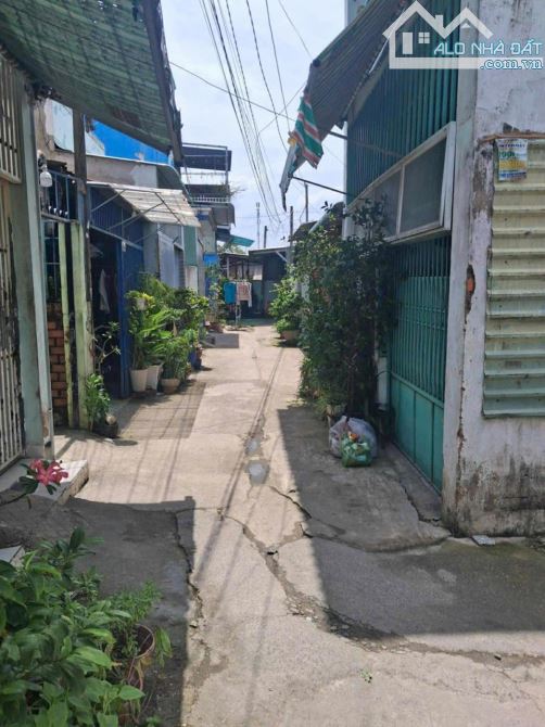 Bán Nhà Tân Thới Nhì Hóc Môn – 5x20m, Nhà Cấp 4, Đang Cho Thuê 4 Triệu/Tháng – Giá Rẻ
