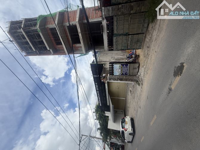 MTKD DHT05. Sát song hành. 12x17 195m2 cho thuê 20tr. 12 tỷ. Xây mới 7 tầng