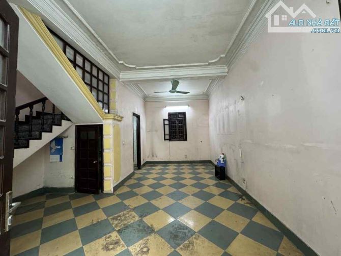 NHÀ PHỐ NGUYỄN KHOÁI, DT54M2, KINH DOANH, NGÕ NÔNG, 4TẦNG, MT RỘNG 6.7M, GIÁ 10TY
